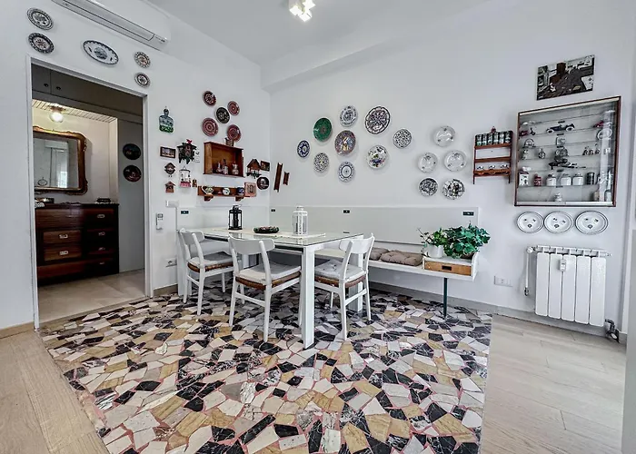 Realkasa Orto Botanico * بولونيا